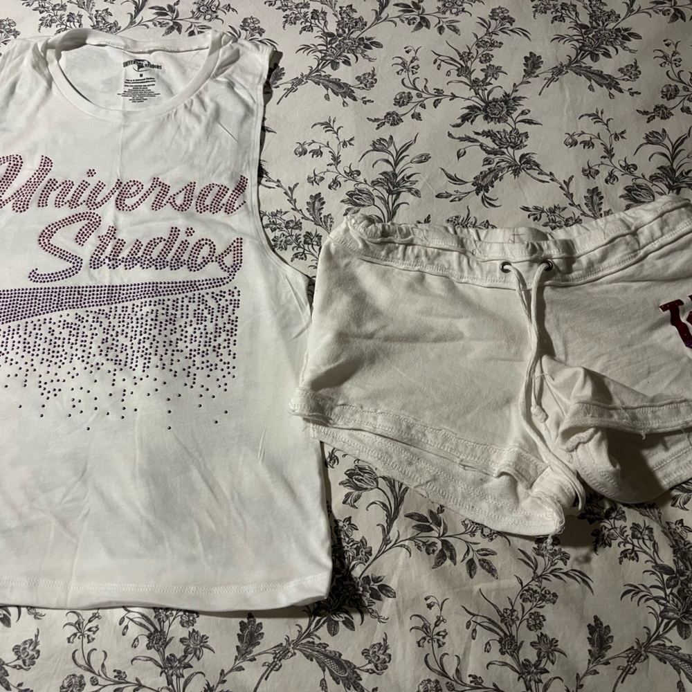 White Universal Studios tank top and shorts. NWT